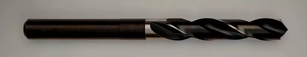 如何挑選深孔鉆加工的鉆頭,深孔鉆用什么材質的鉆頭？